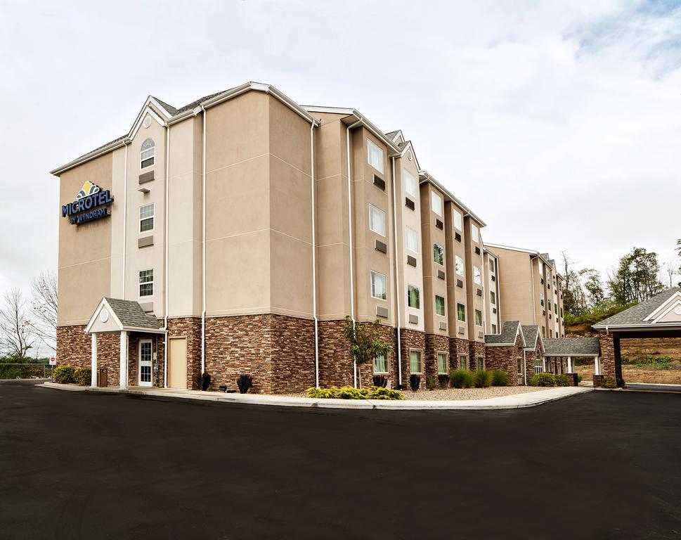 Microtel Inn & Suites By Wyndham St Clairsville - Wheeling St. Clairsville Exterior foto